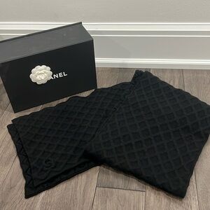 Authentic RARE CHANEL quilted cashmere scarf